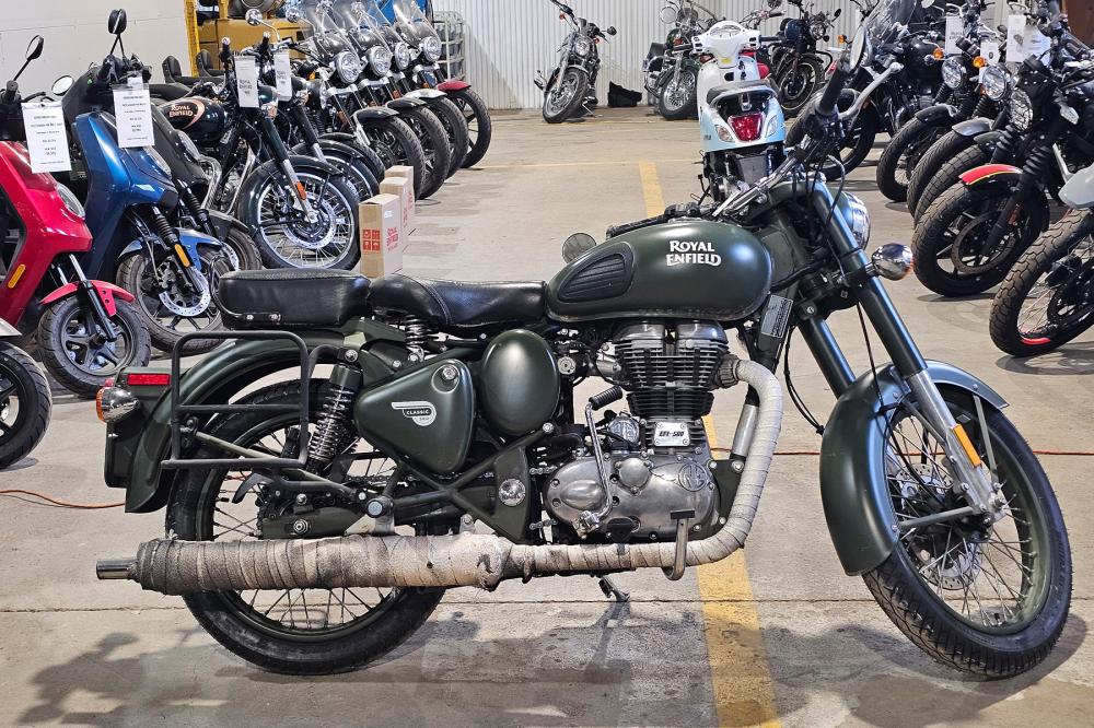 2018 Royal Enfield Classic 500 - Green - Click For OTD - Available